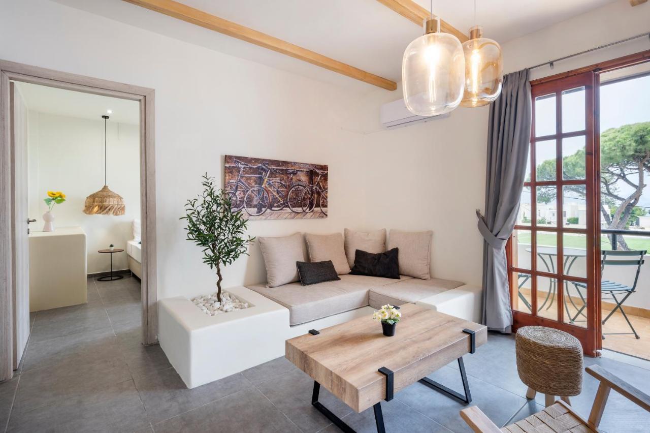 Jonathan City Apartment Kos Bagian luar foto