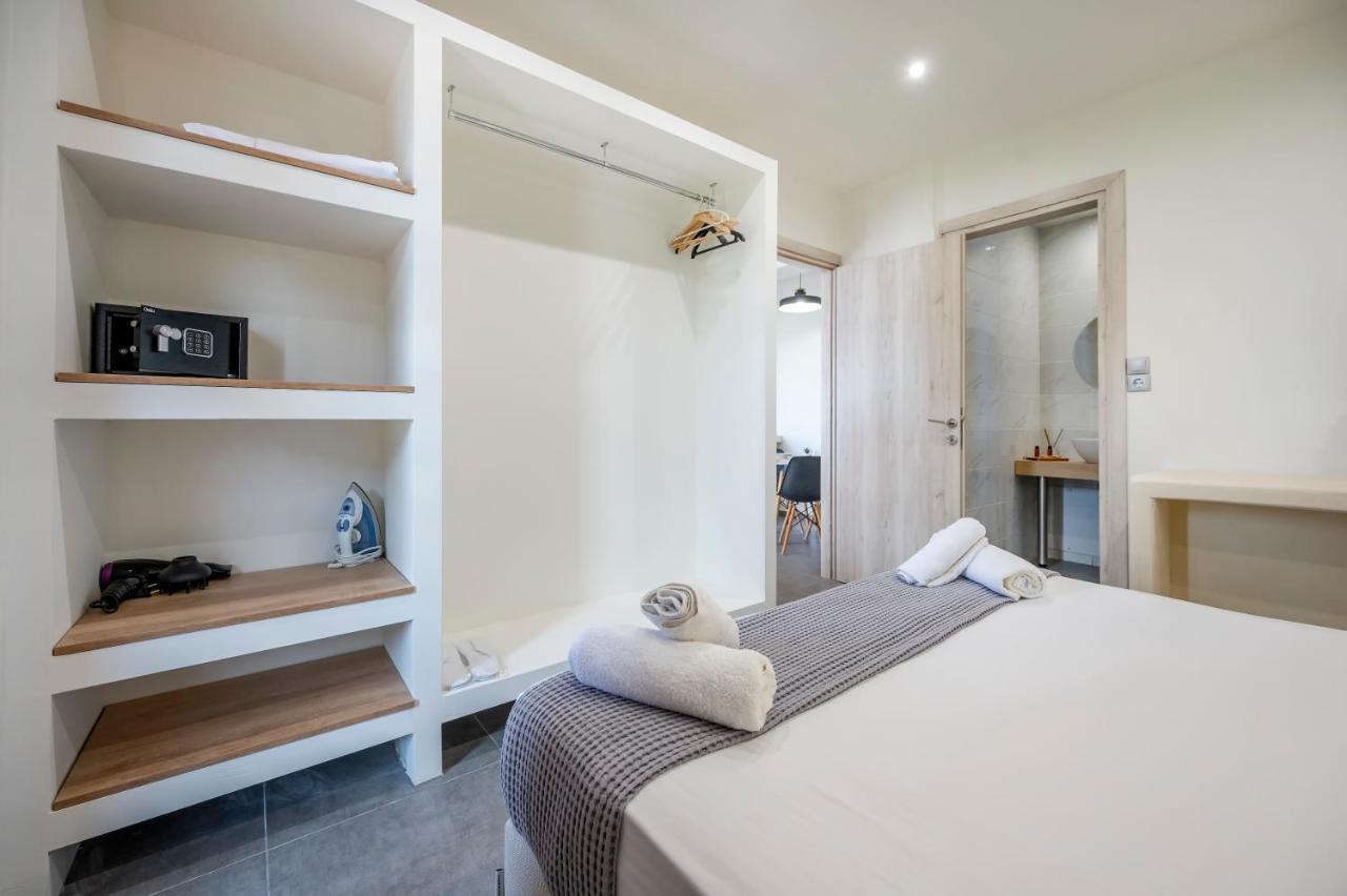 Jonathan City Apartment Kos Bagian luar foto